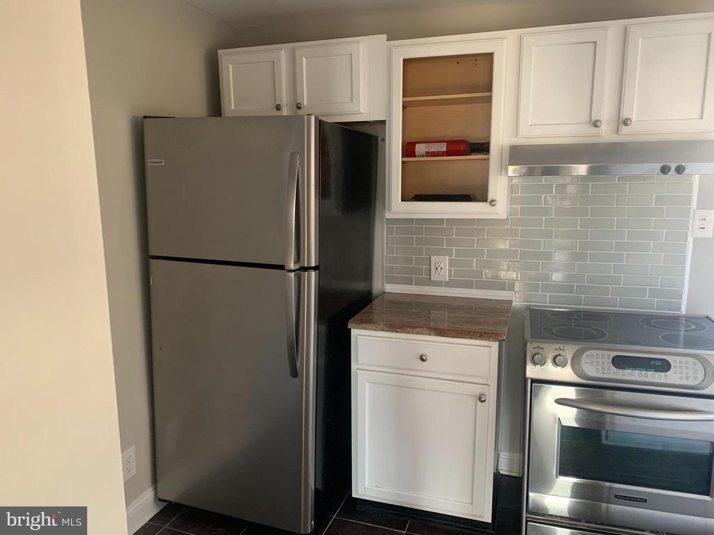 457 Walnut Street - Photo 7