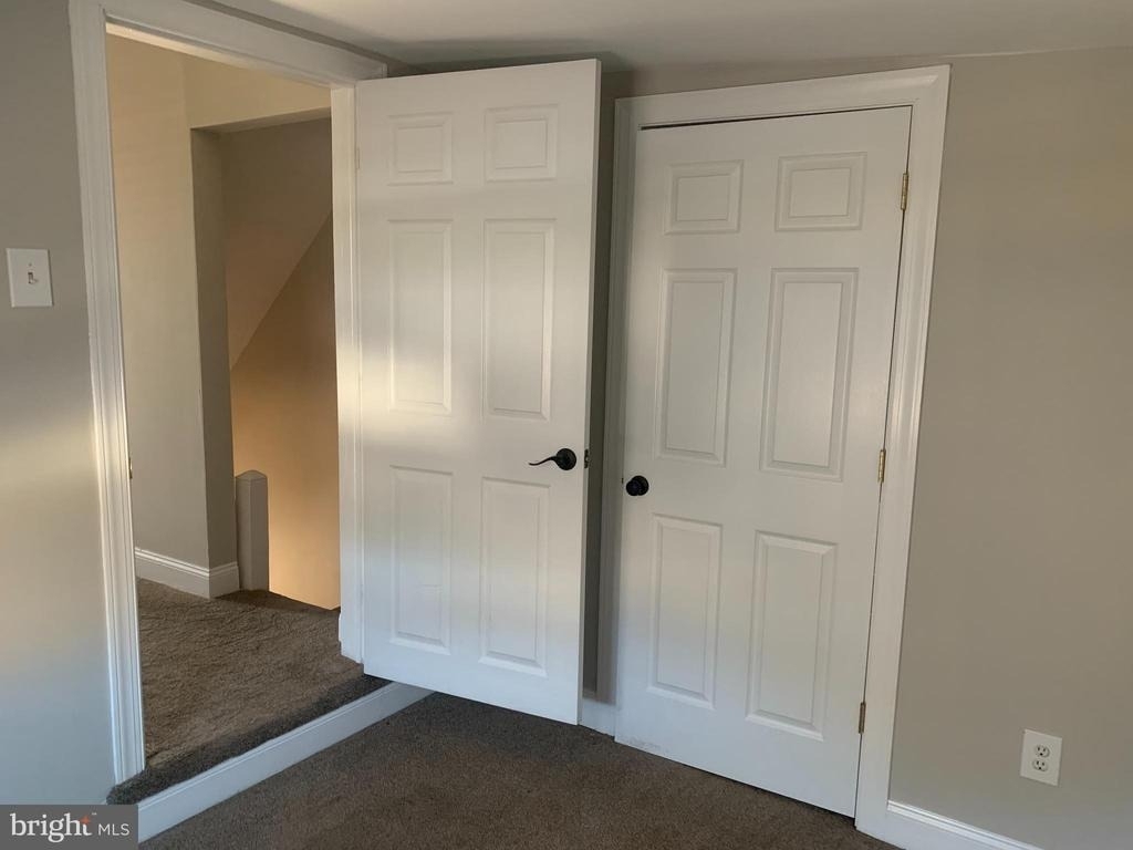 457 Walnut Street - Photo 8