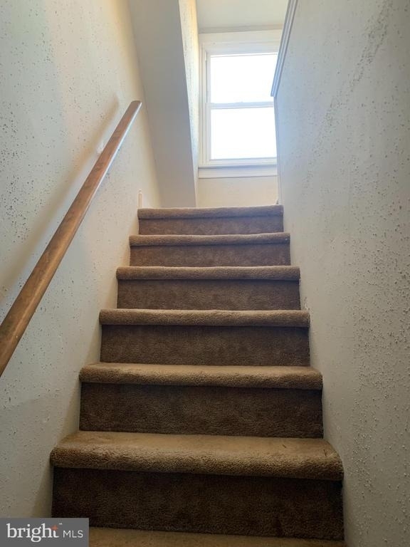 457 Walnut Street - Photo 16
