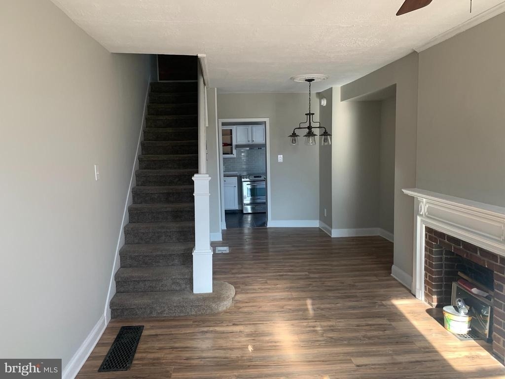 457 Walnut Street - Photo 3