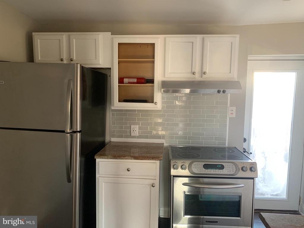 457 Walnut Street - Photo 6