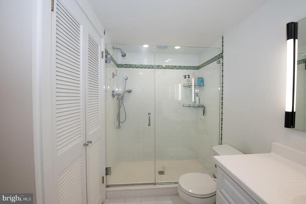 1637 Oakwood Drive - Photo 12