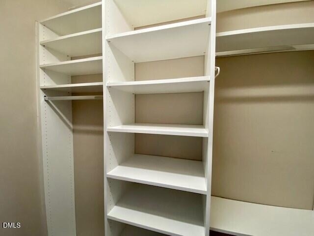 705 Glen Road - Photo 10