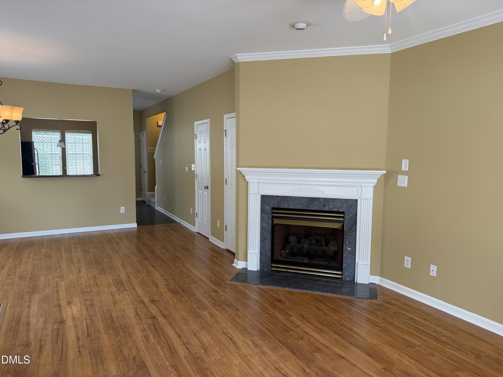 705 Glen Road - Photo 2