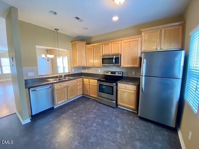 705 Glen Road - Photo 4