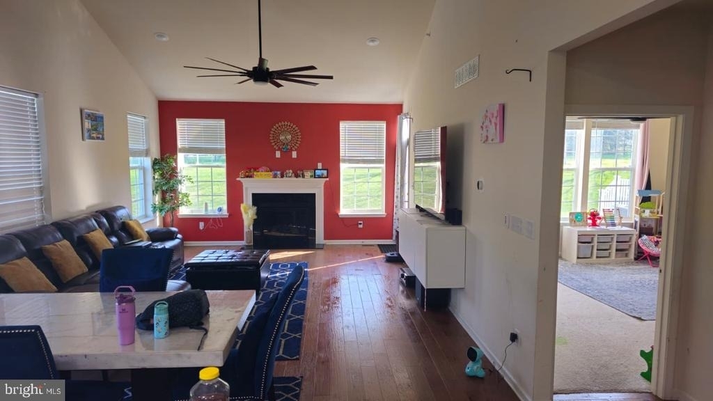 499 Lee Place - Photo 10