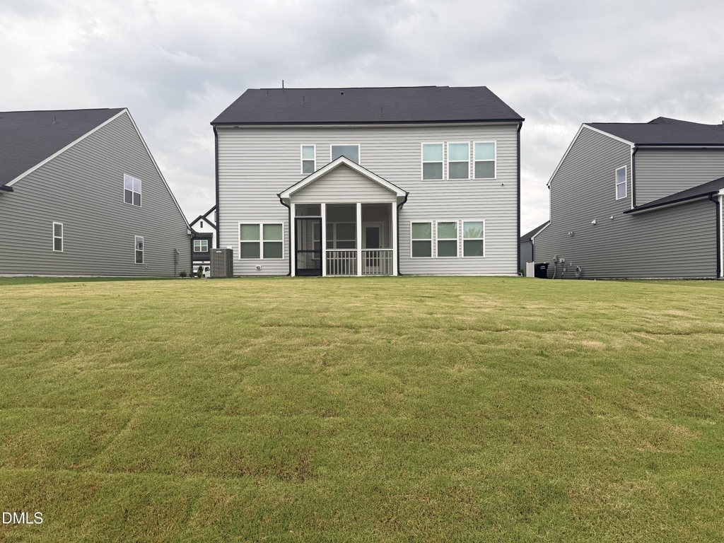112 Moonflower Lane - Photo 3
