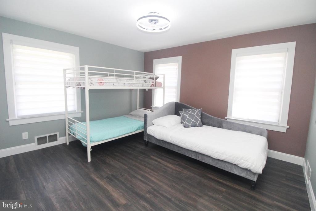 118 Washington Road - Photo 8