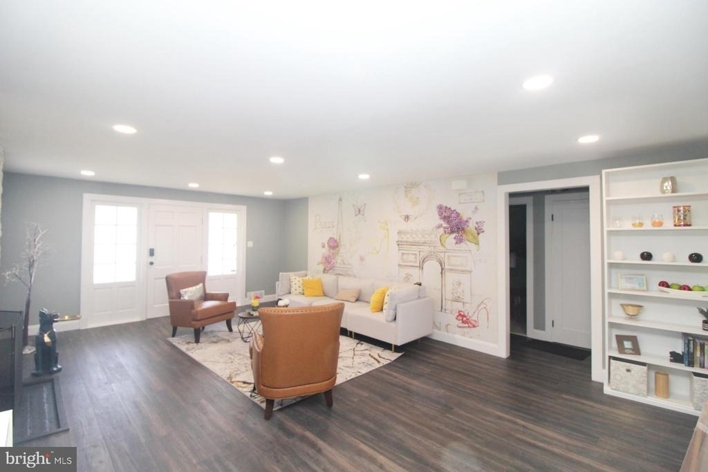118 Washington Road - Photo 3