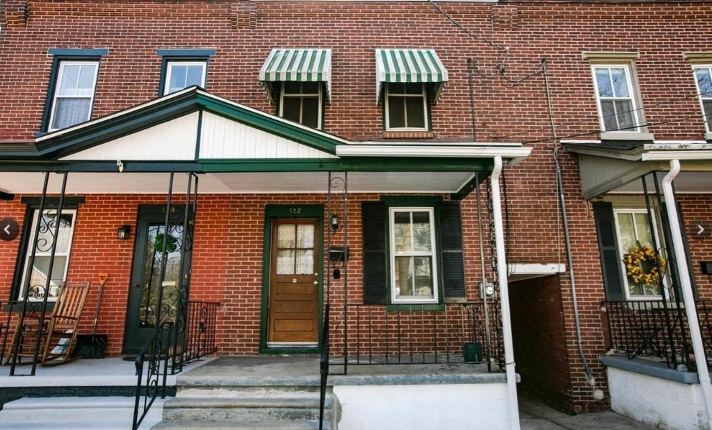 122 Fowler Avenue - Photo 0