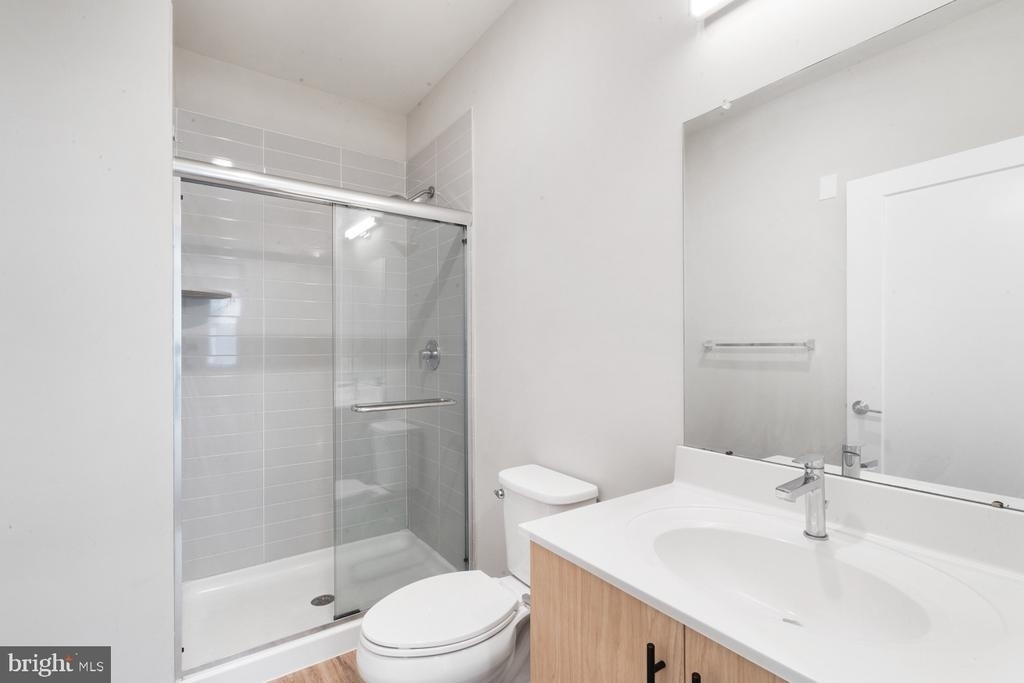 400 E Oak Avenue - Photo 6