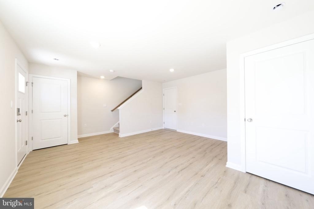 23 E Clementon Road - Photo 10