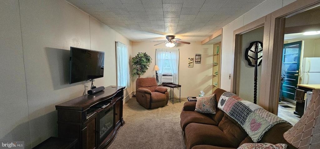 1024 N Pearl Street - Photo 3