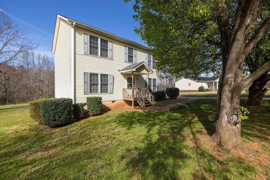 5631 Preston Loop - Photo 0