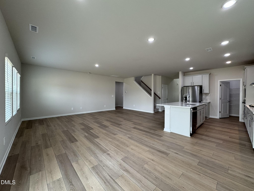 101 Klamath Drive - Photo 11