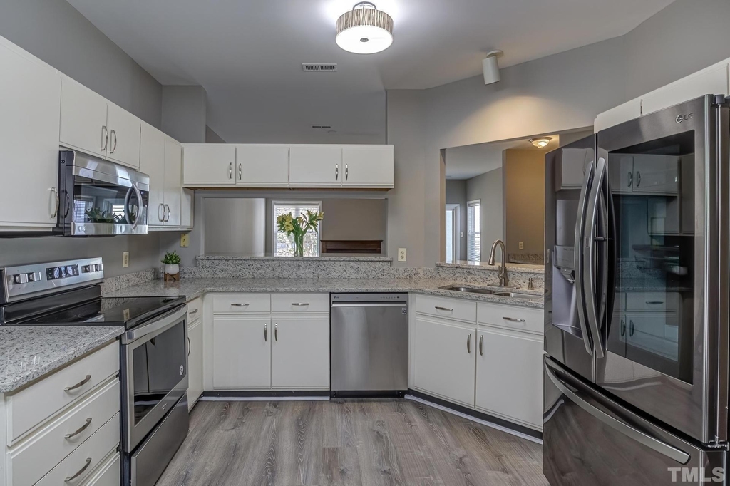 6020 Winterpointe Lane - Photo 3