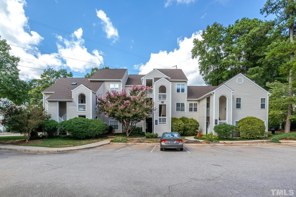 6020 Winterpointe Lane - Photo 4