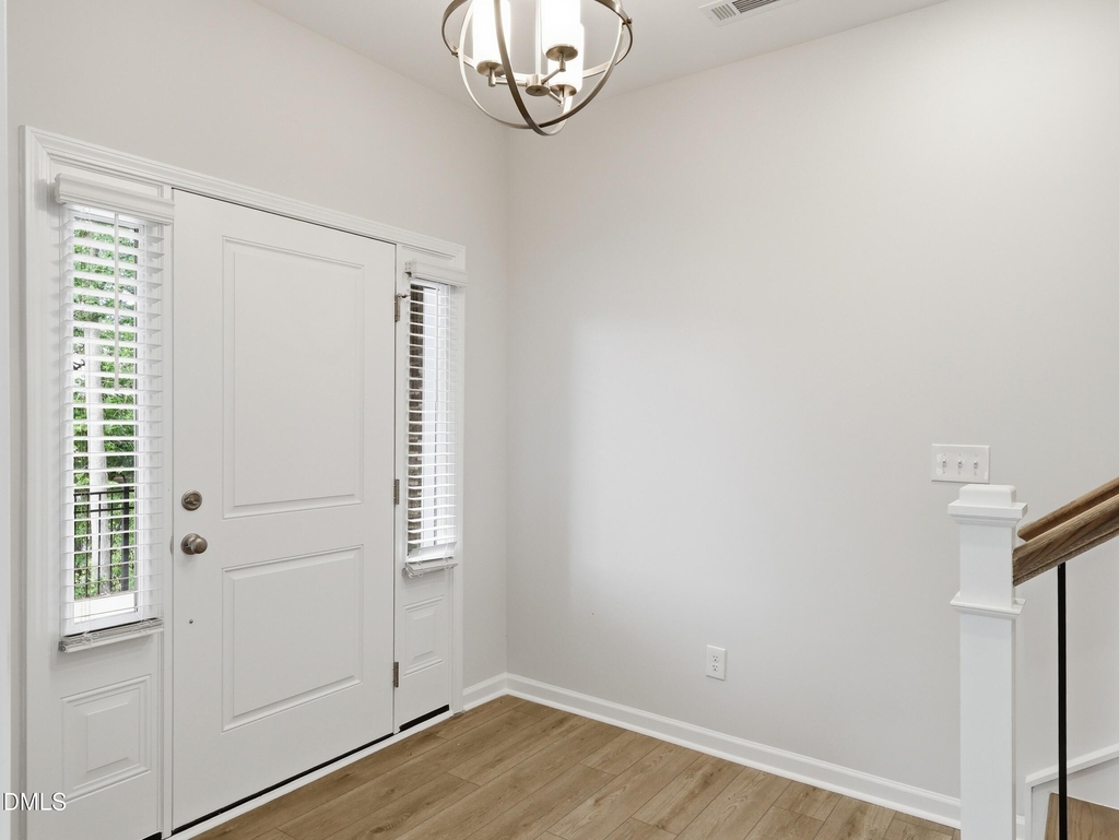 103 Frosted Iris Lane - Photo 2