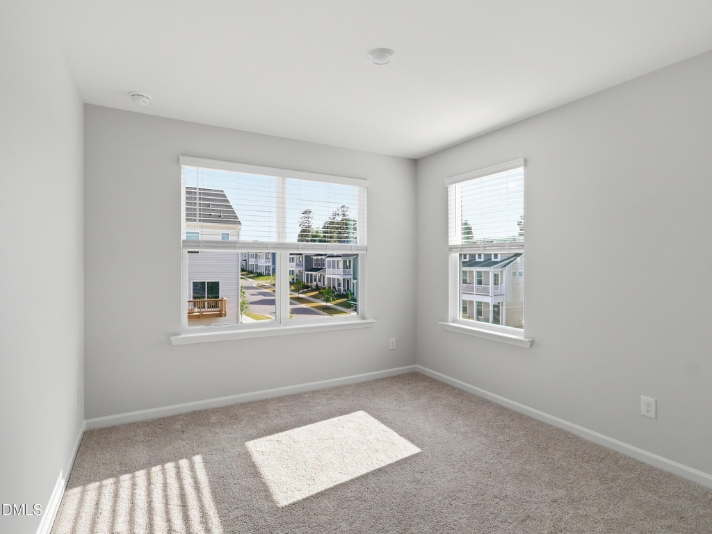 103 Frosted Iris Lane - Photo 17