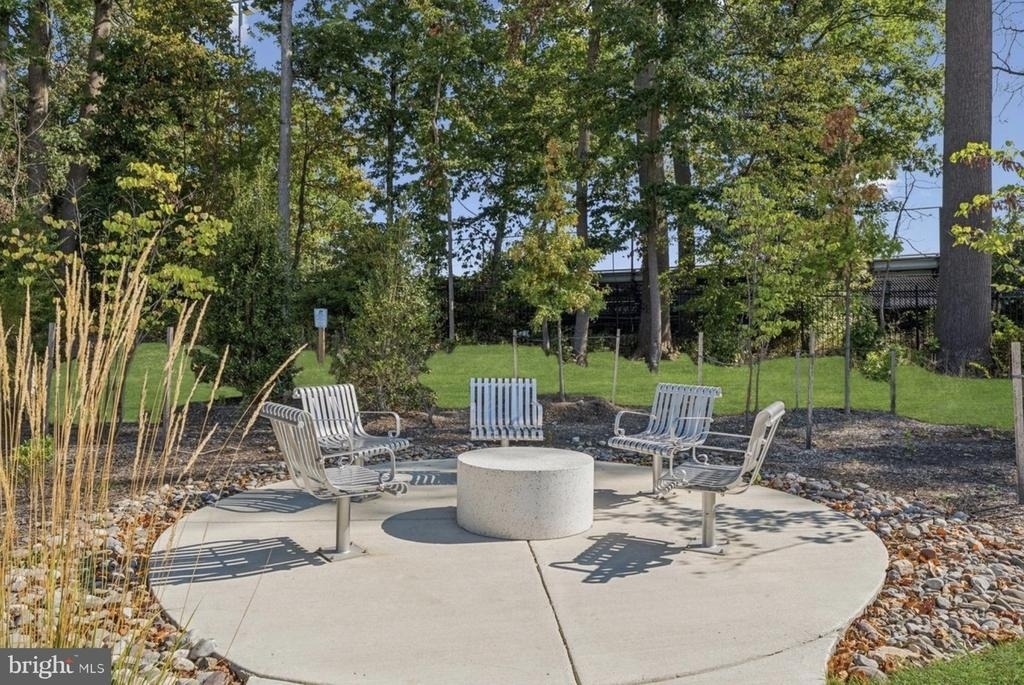 3427 Whippett Way Way - Photo 19