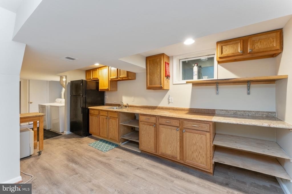 1609 Brisbane Street - Photo 17