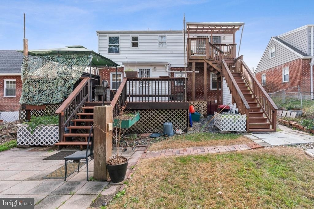 1609 Brisbane Street - Photo 11
