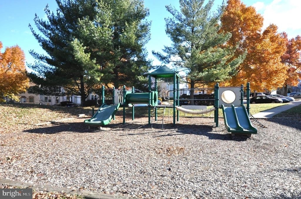 14601 Devereaux Terrace - Photo 21
