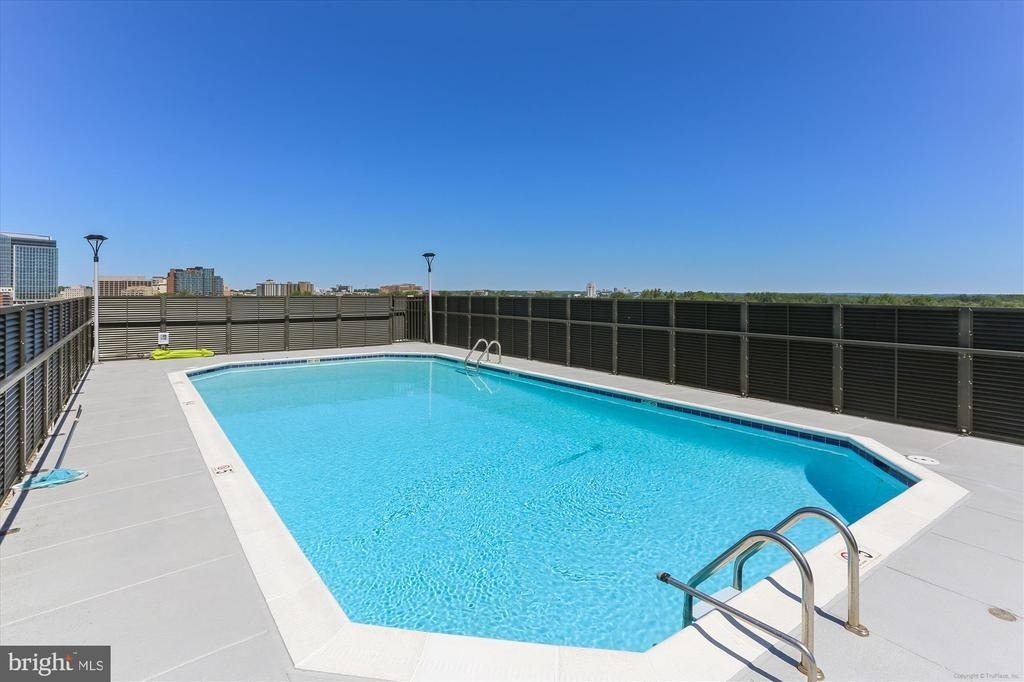 4242 East-west Highway - Photo 29