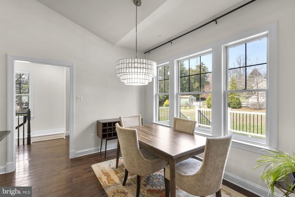 17601 Crystal Spring Terrace - Photo 12