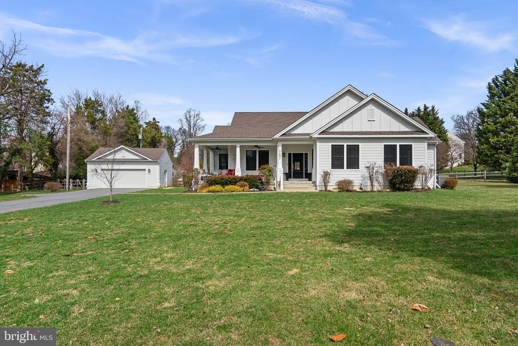 17601 Crystal Spring Terrace - Photo 0