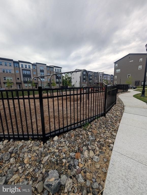 9926 Sir Barton Way Way - Photo 24