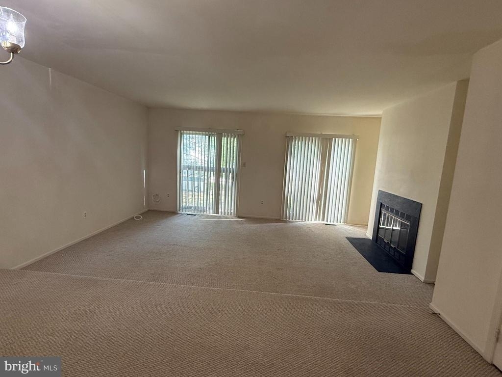 4711 Leyden Way - Photo 3