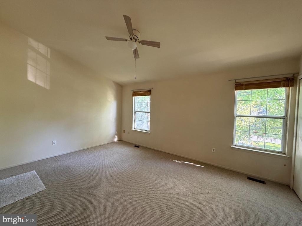 4711 Leyden Way - Photo 6