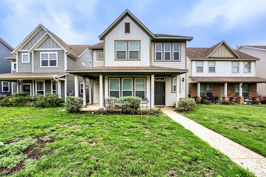 2432 Berryville Ln - Photo 2