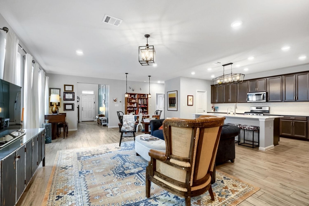 2432 Berryville Ln - Photo 6