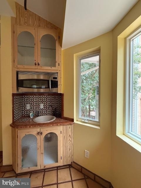 12330 Potomac View Road - Photo 10