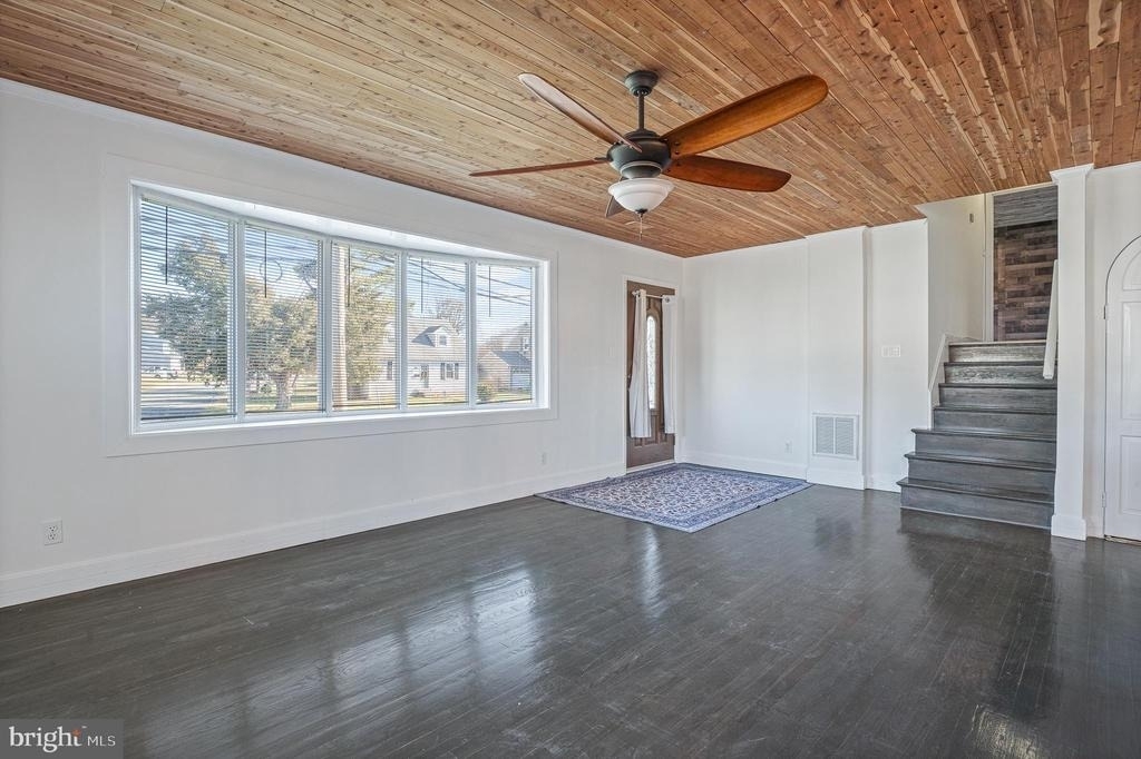 312 Hammonds Ferry - Photo 11