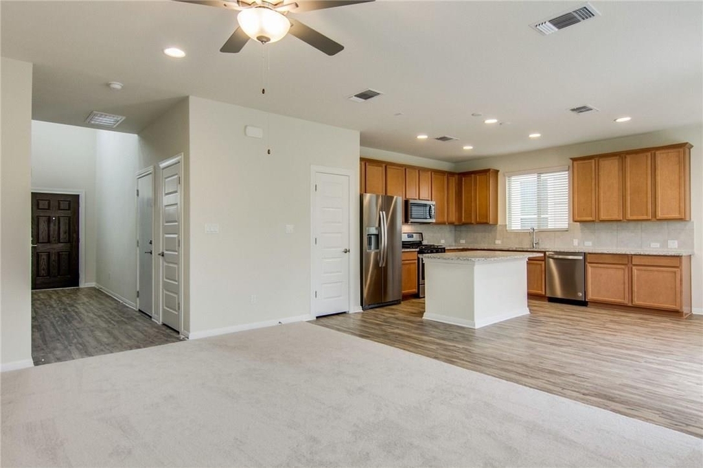 15912 Windroot St - Photo 9
