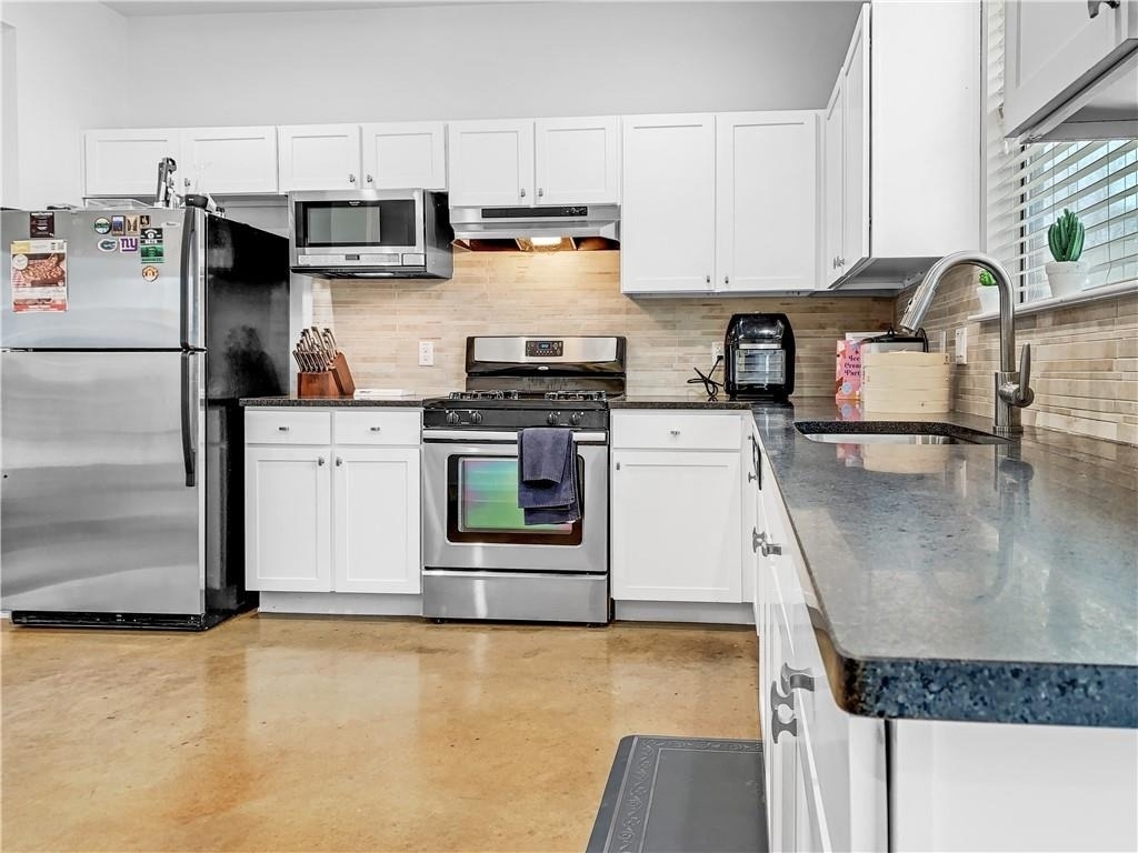 4120 Valley View Rd - Photo 5