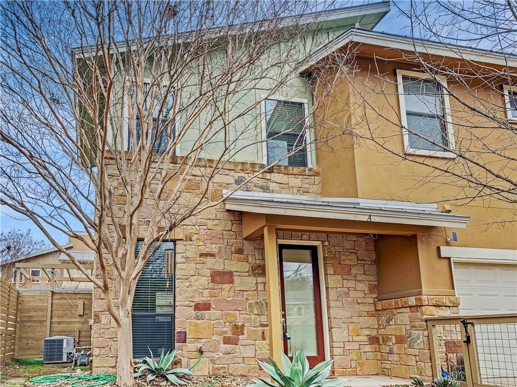 4120 Valley View Rd - Photo 1
