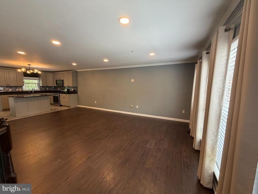 2251 Commissary Circle - Photo 15