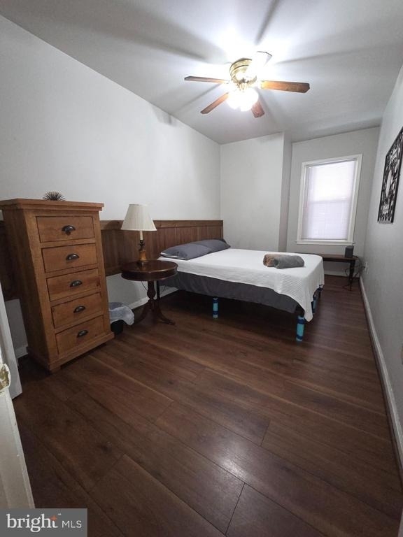 302 W 23rd Street - Photo 7