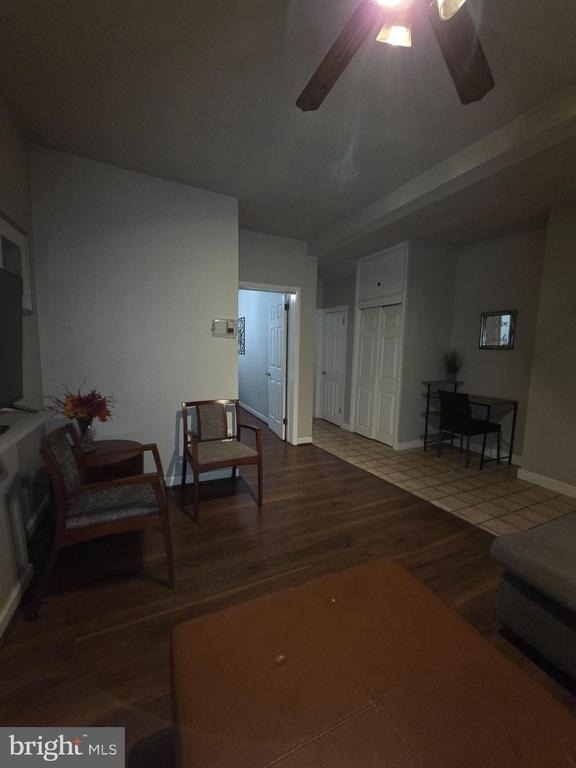 302 W 23rd Street - Photo 3