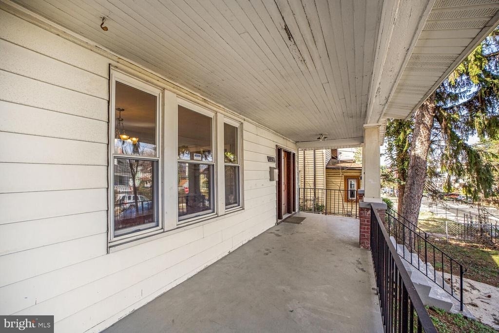 3216 22nd Street Ne - Photo 18