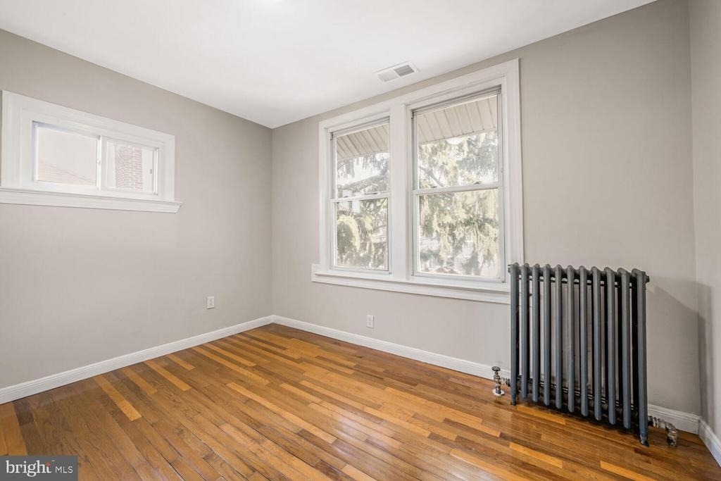 3216 22nd Street Ne - Photo 10