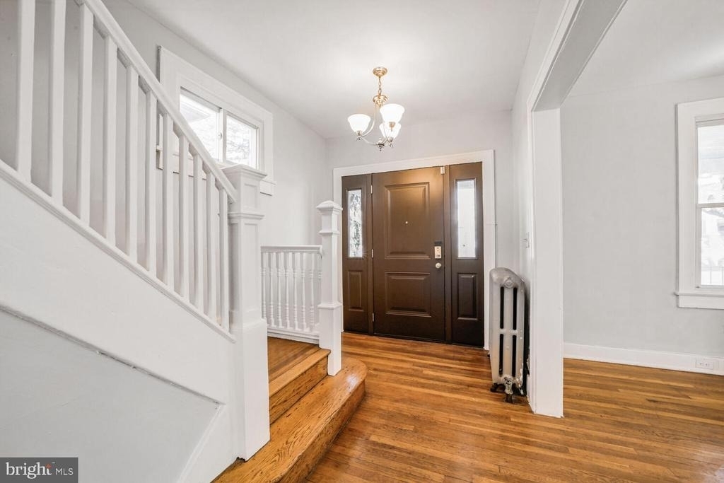 3216 22nd Street Ne - Photo 1