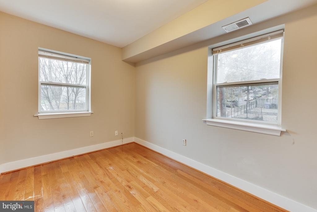 61 Forrester Street Sw - Photo 1