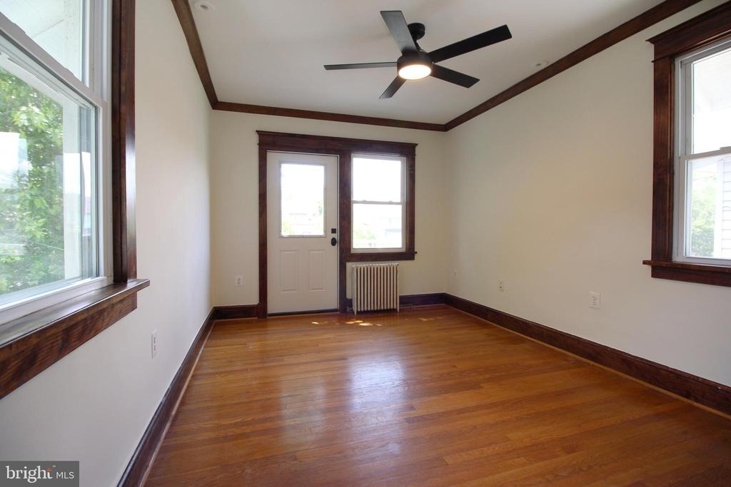 2417 Otis Street Ne - Photo 13