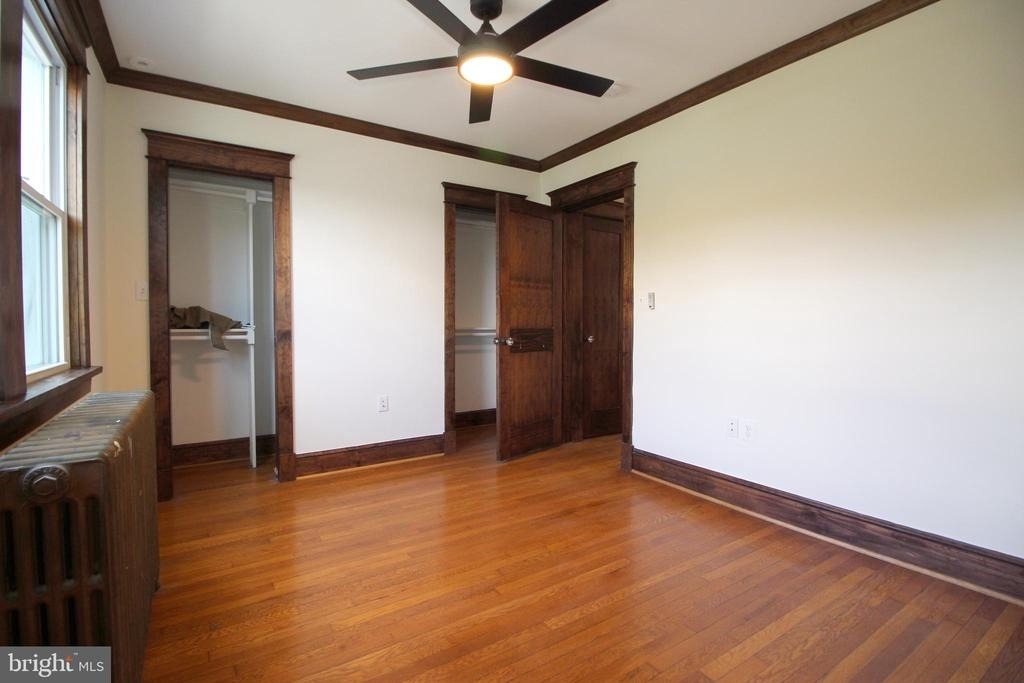 2417 Otis Street Ne - Photo 11