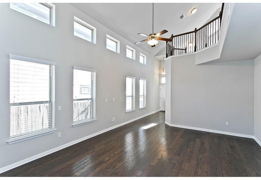 9802 Tanglemede St - Photo 4